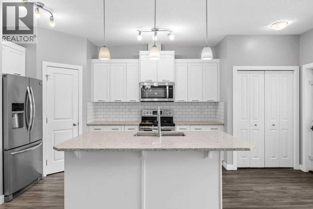 338 Fireside Boulevard Property Photo 13