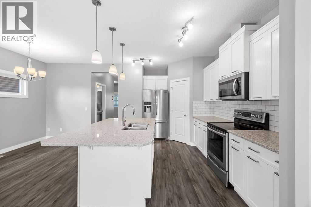 338 Fireside Boulevard Property Photo 16