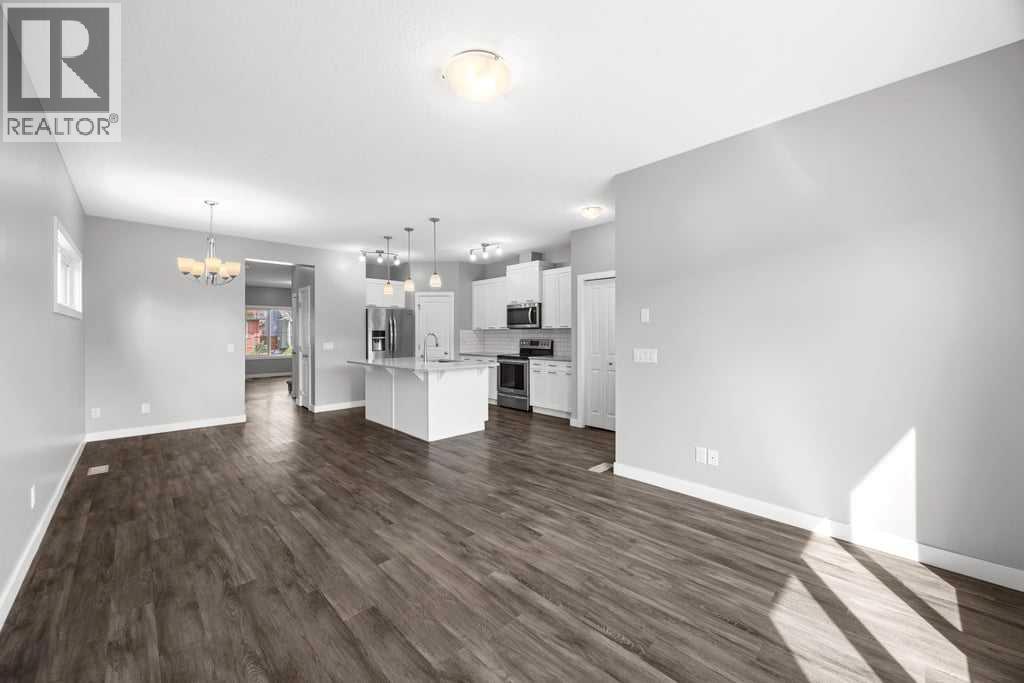 338 Fireside Boulevard Property Photo 21