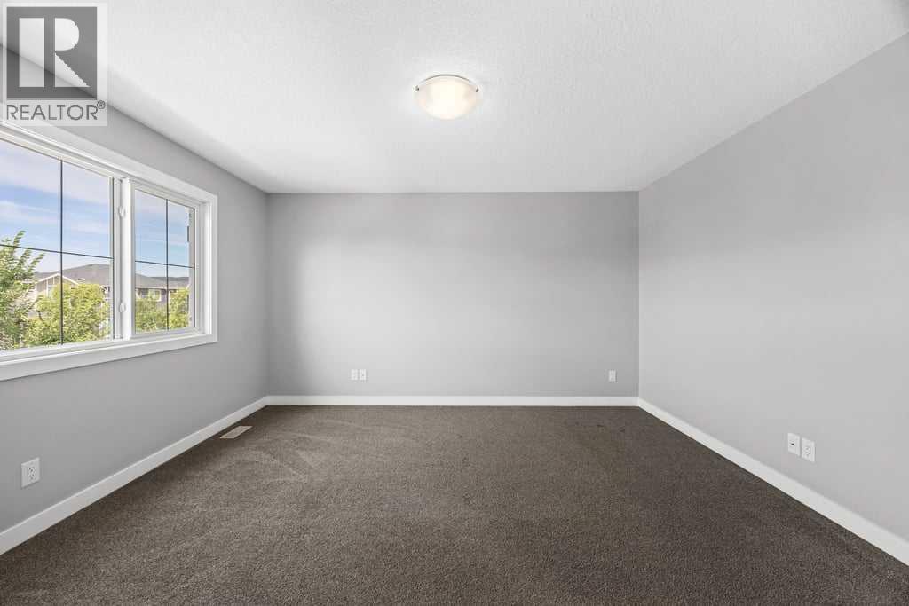 338 Fireside Boulevard Property Photo 23
