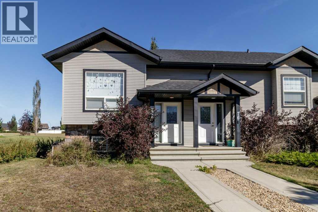 74 Hawkridge Boulevard Property Photo 2
