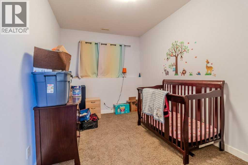 74 Hawkridge Boulevard Property Photo 12