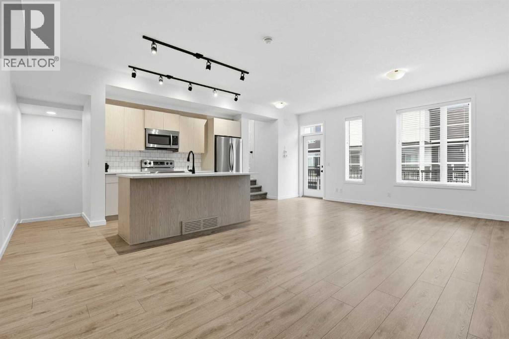174 Walgrove Common Se Property Photo 13