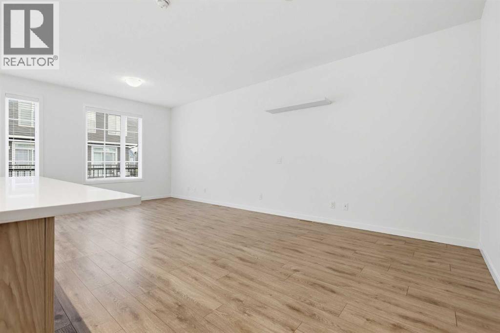 174 Walgrove Common Se Property Photo 14