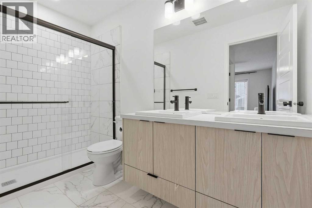 174 Walgrove Common Se Property Photo 38