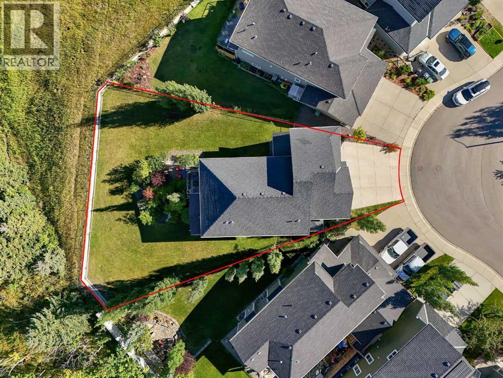 128 Ridge View Close Property Photo 1