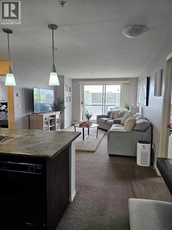 9120 96 Avenue Property Photo 4