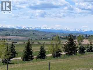 18010 37 Street Sw Property Photo 30