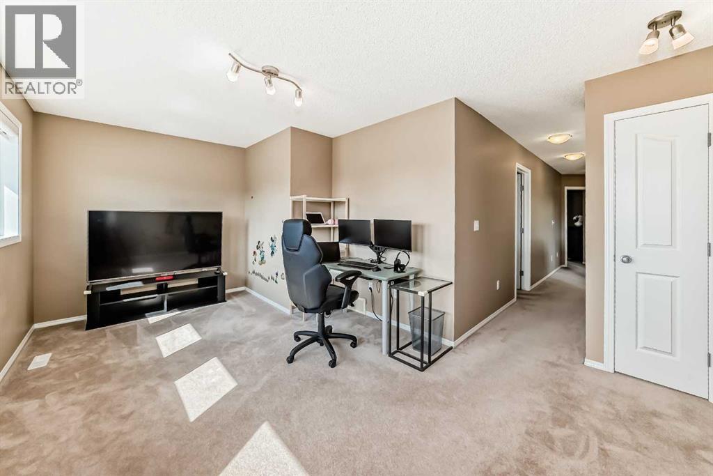73 Royal Birch Way Nw Property Photo 19