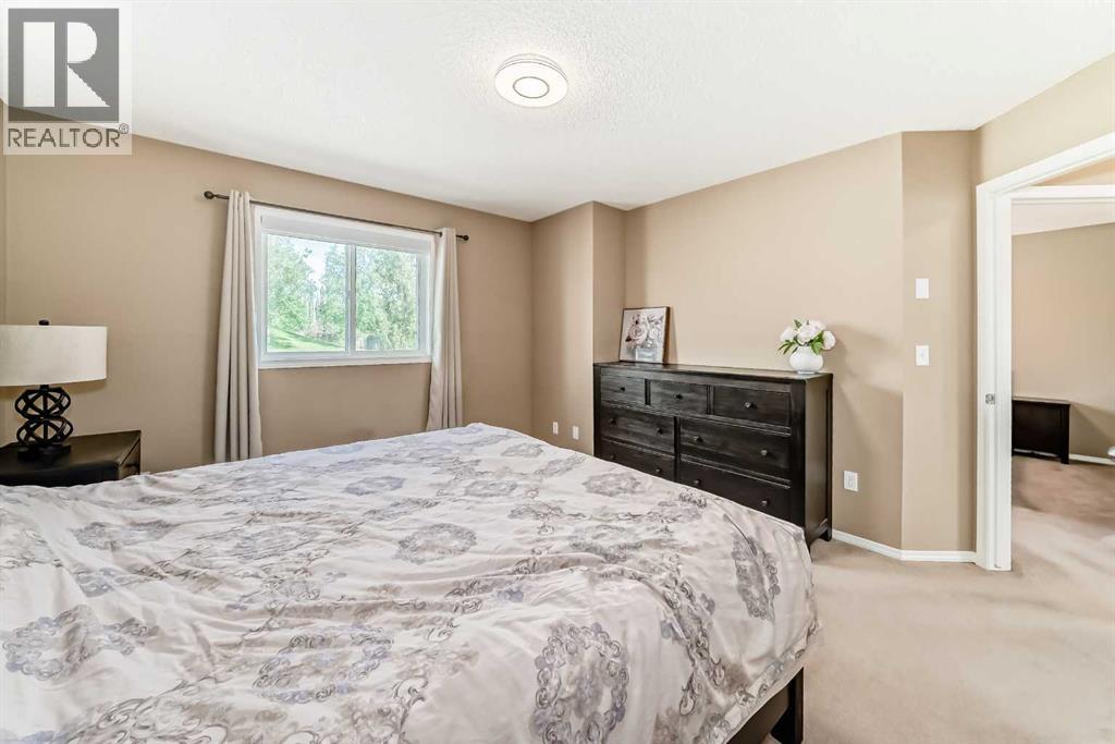 73 Royal Birch Way Nw Property Photo 22