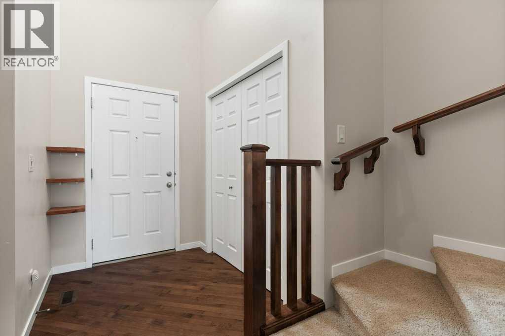 24 New Brighton Landing Se Property Photo 3