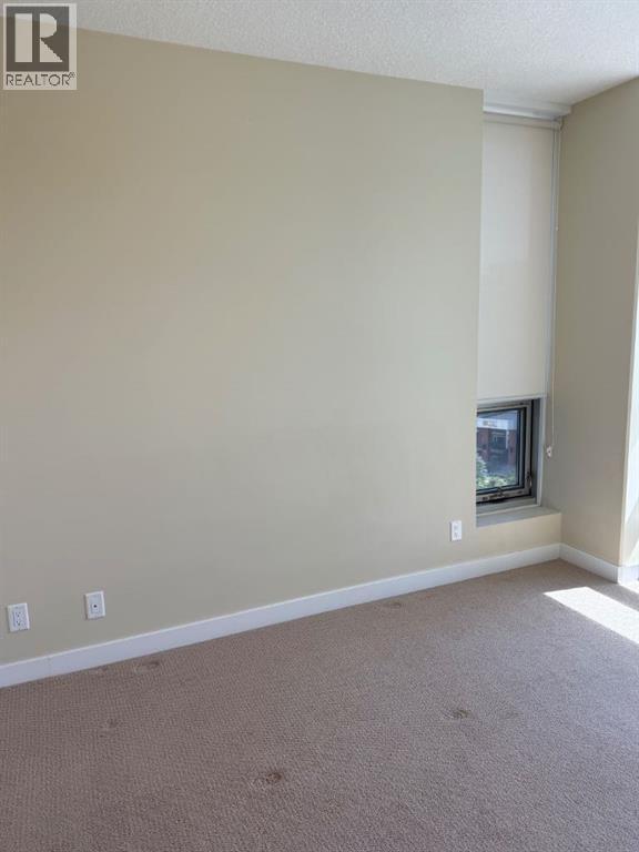 16 Varsity Estates Circle Northwest Property Photo 16