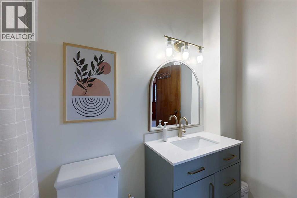 1104 10 Street Se Property Photo 23