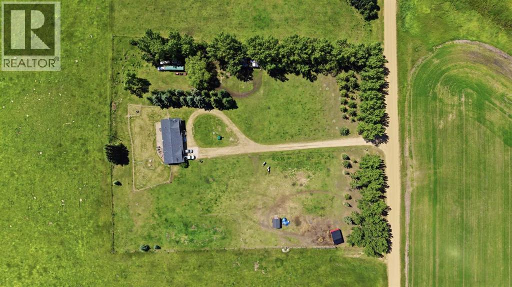 17431 Township Road 444 Property Photo 1