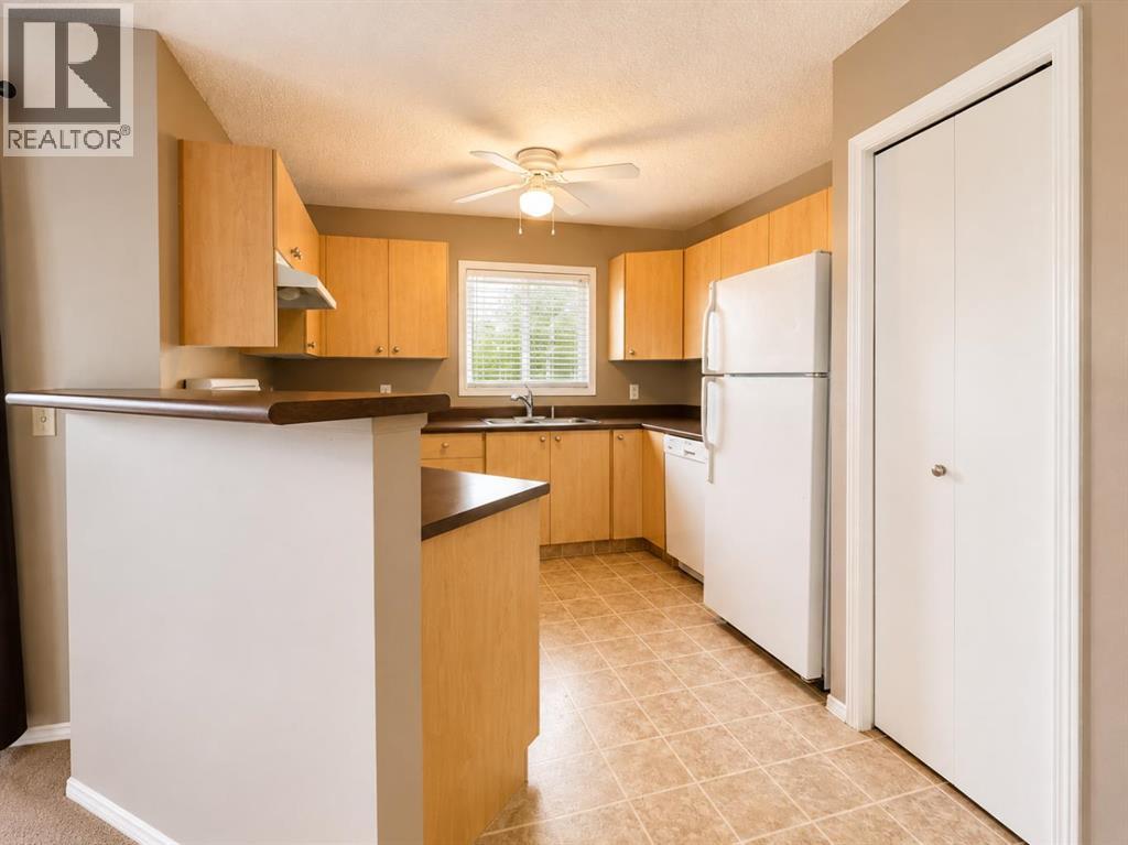 304 Mackenzie Way Southwest Property Photo 12