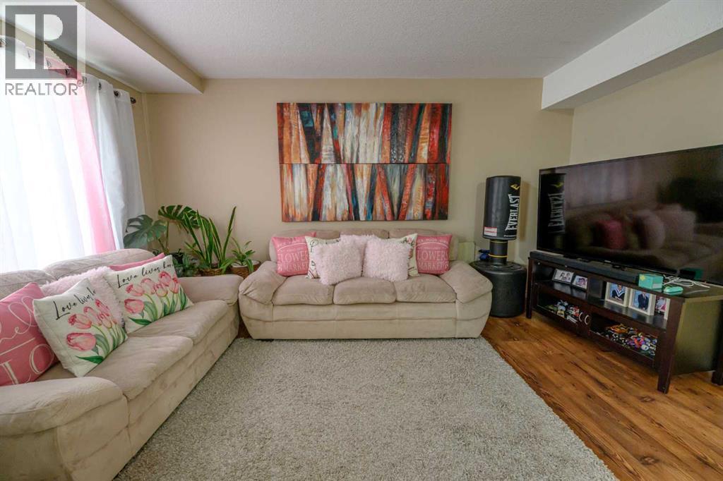 10150 121 Avenue Property Photo 6