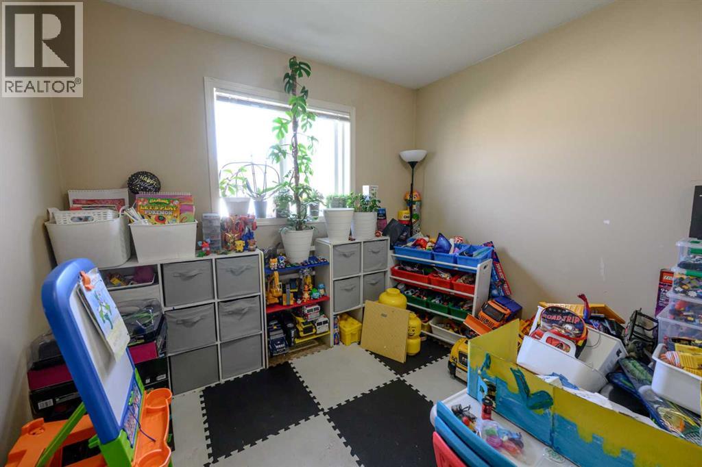 10150 121 Avenue Property Photo 10