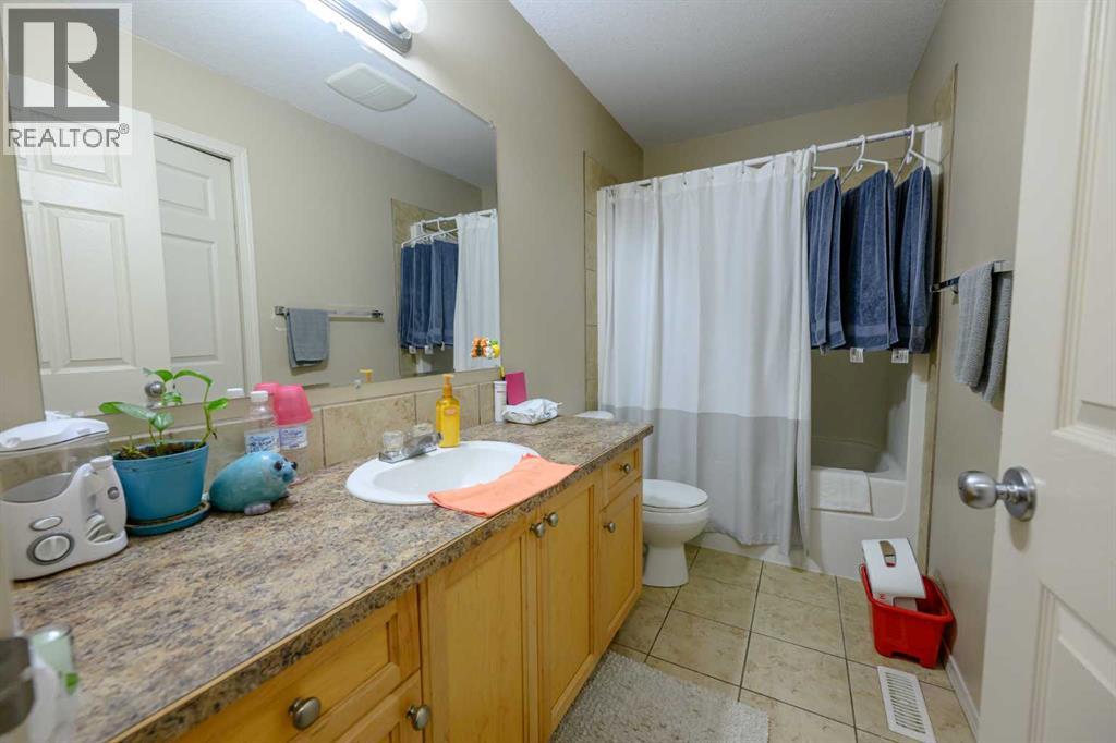 10150 121 Avenue Property Photo 12