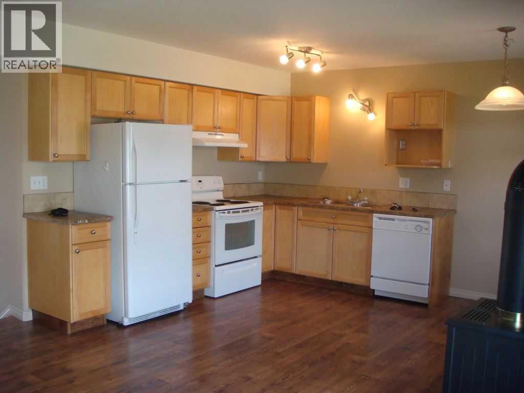 10150 121 Avenue Property Photo 14