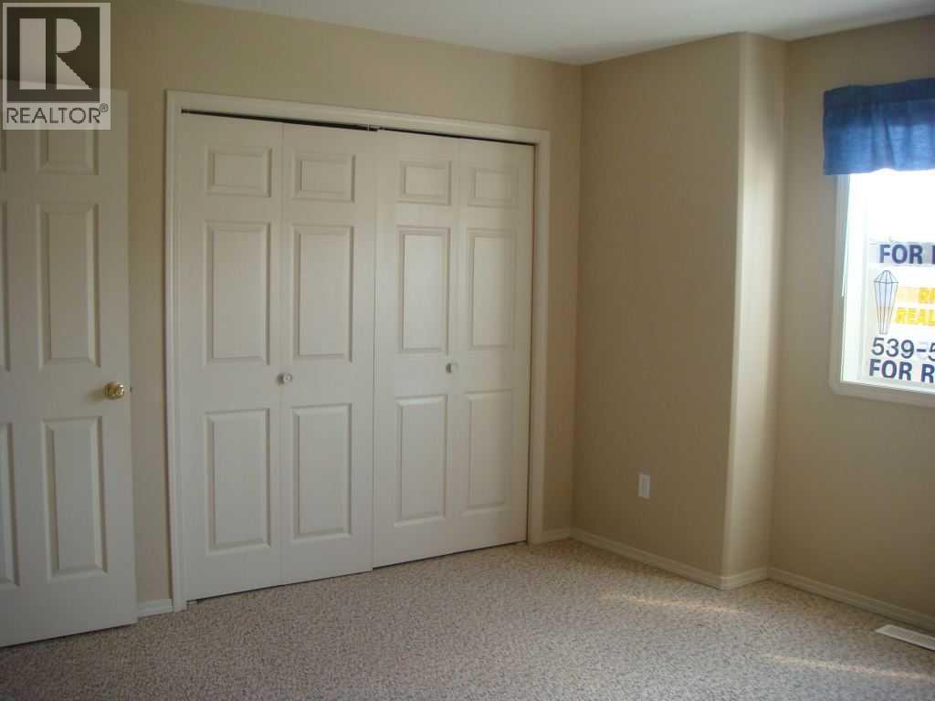 10150 121 Avenue Property Photo 18