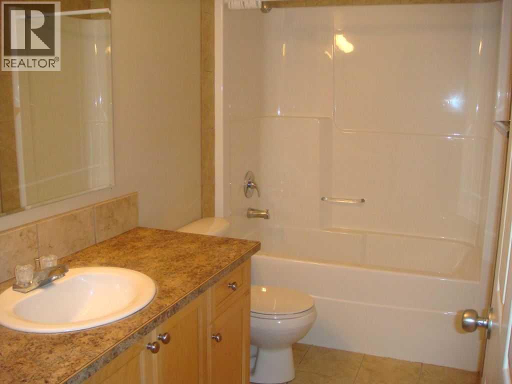10150 121 Avenue Property Photo 20