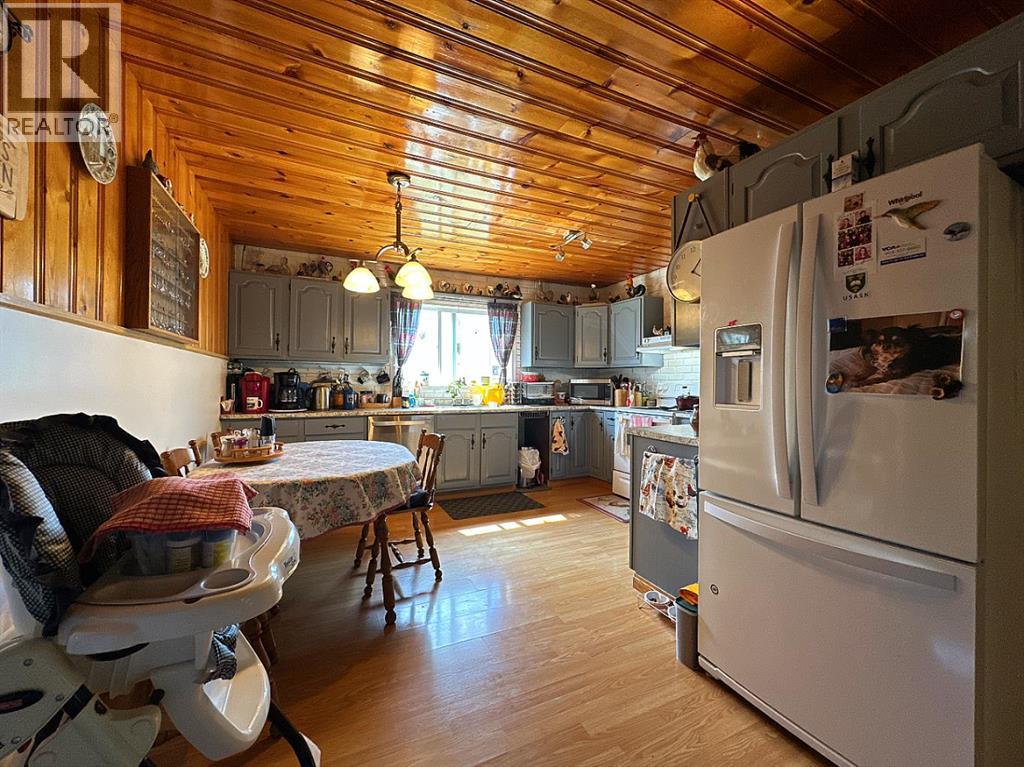 379n 300 E Property Photo 18