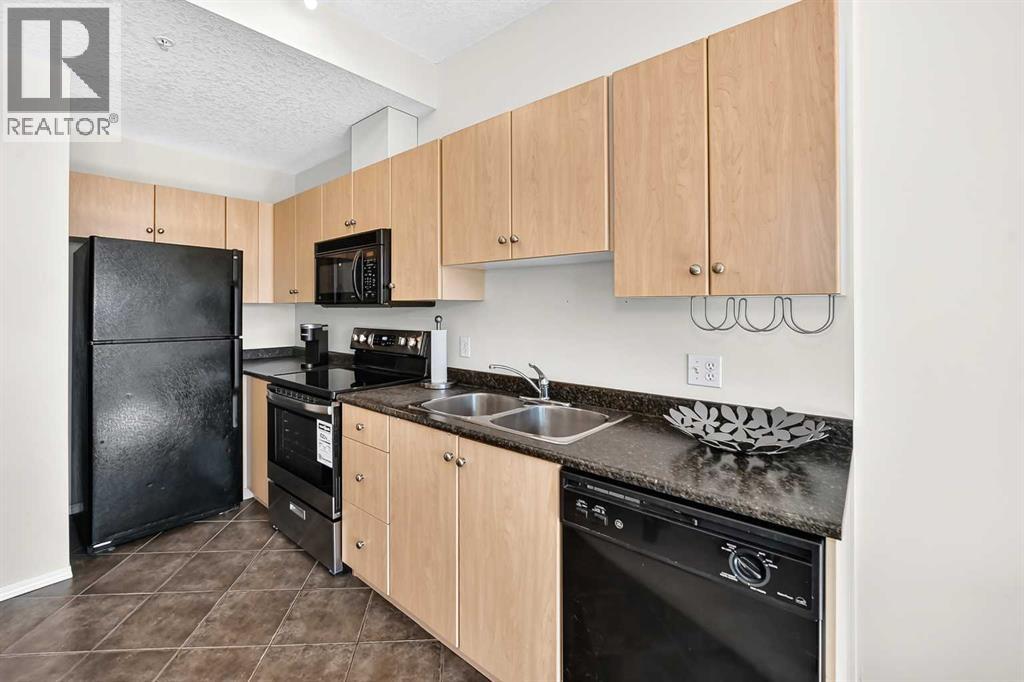 1053 10 Street Southwest Property Photo 7