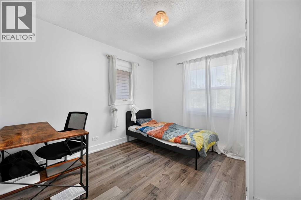 1212 Bantry Street Ne Property Photo 11