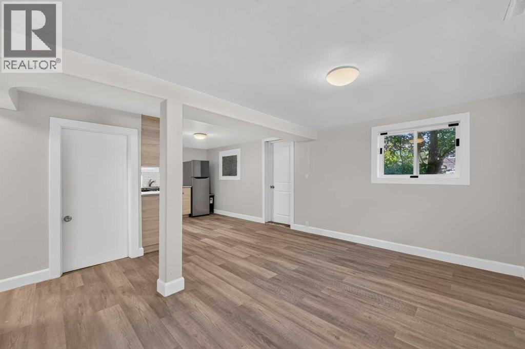1212 Bantry Street Ne Property Photo 13