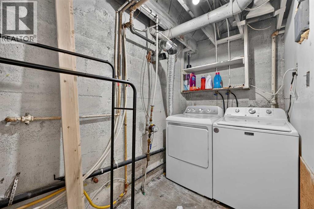 1212 Bantry Street Ne Property Photo 28