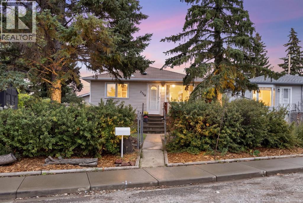 3708 66 Street Nw Property Photo 1
