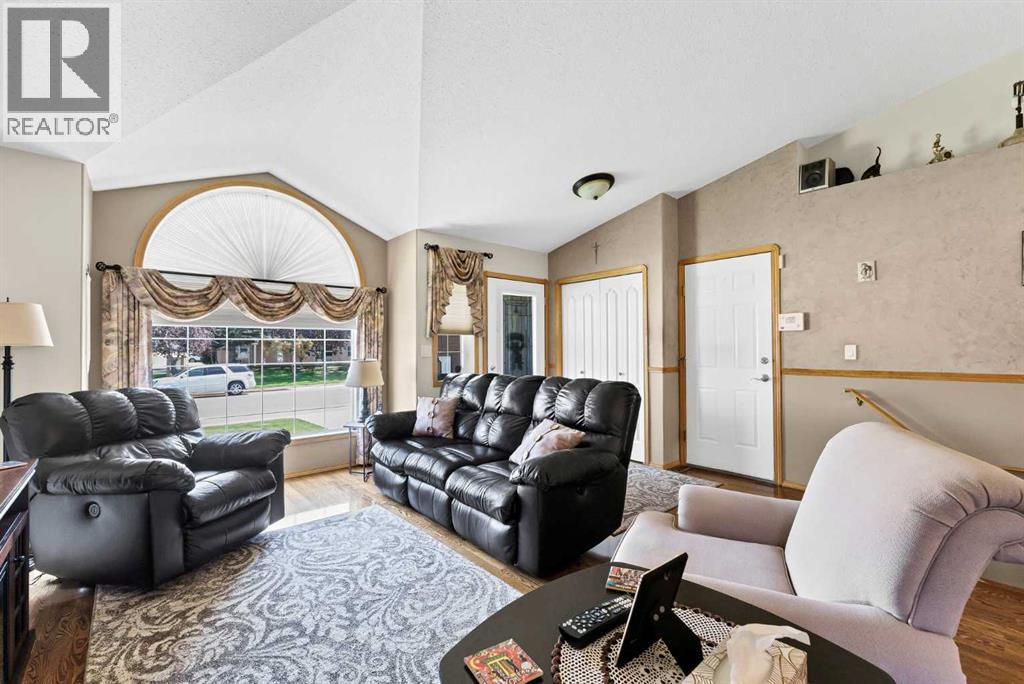 230 Park Meadows Drive Se Property Photo 7