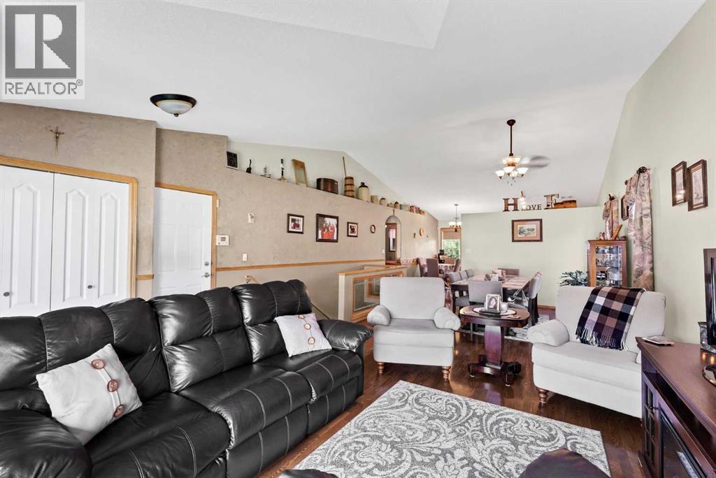 230 Park Meadows Drive Se Property Photo 8