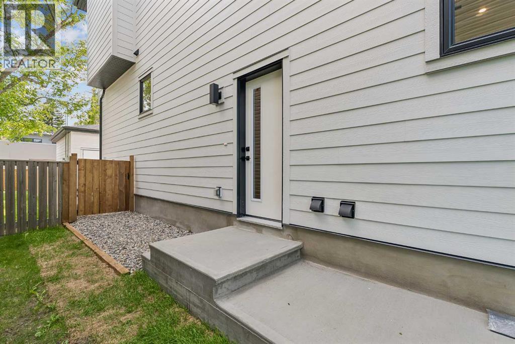 1025 32 Avenue Nw Property Photo 48
