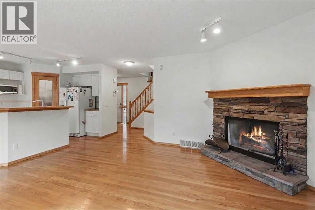 142 Somerset Park Sw Property Photo 4