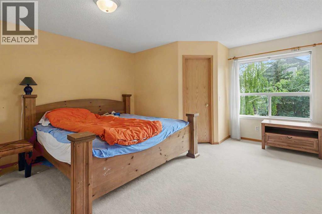 142 Somerset Park Sw Property Photo 14