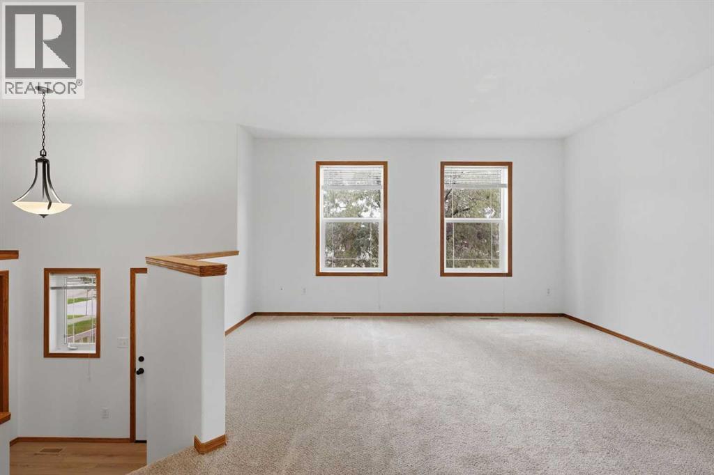120 Kentwood Drive Property Photo 6
