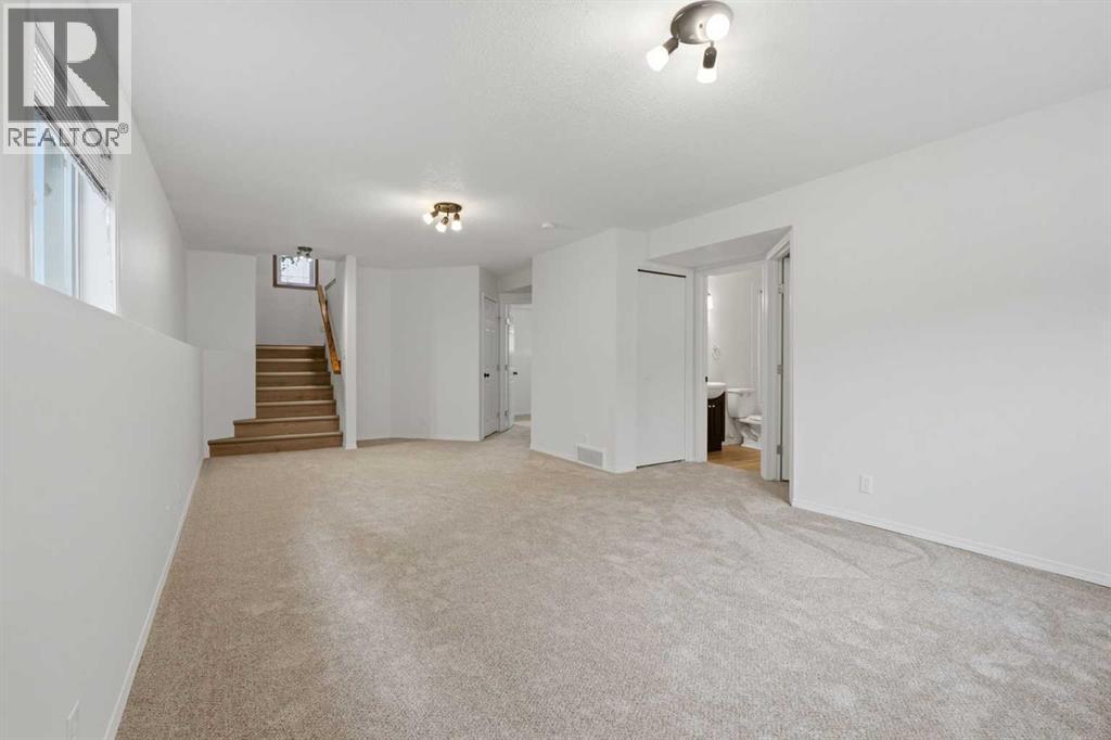 120 Kentwood Drive Property Photo 17