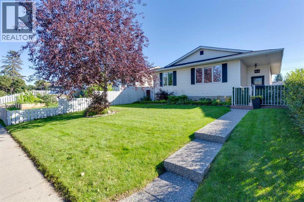 144 Dovercliffe Way Se Property Photo 1