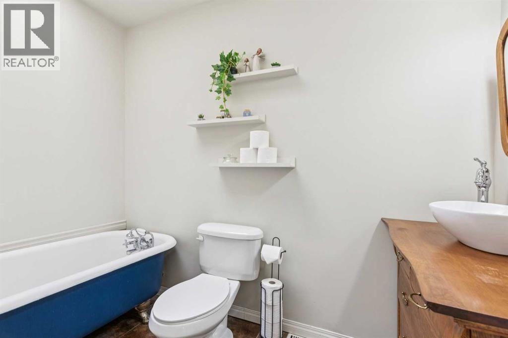 144 Dovercliffe Way Se Property Photo 14