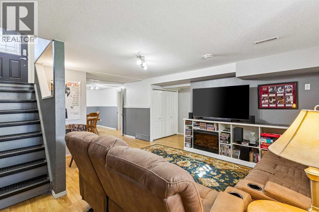 144 Dovercliffe Way Se Property Photo 16