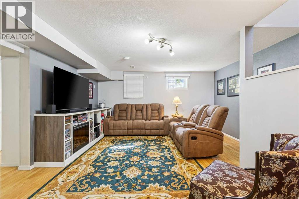 144 Dovercliffe Way Se Property Photo 17