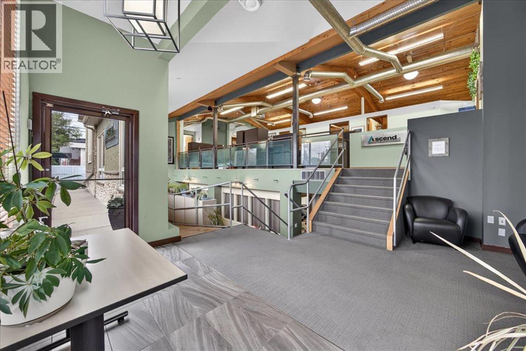 303 19 Street Nw Property Photo 6