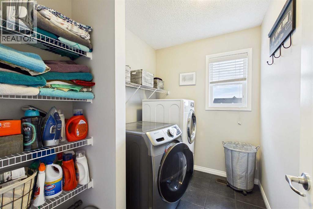 8 Sage Bank Road Nw Property Photo 9