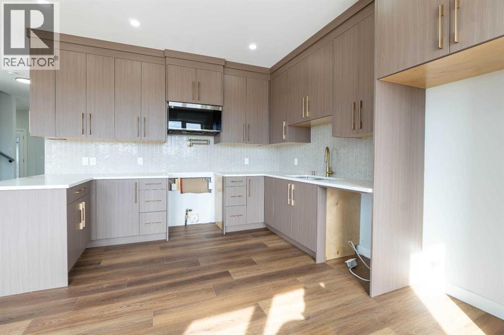 49 Lowden Close Property Photo 12