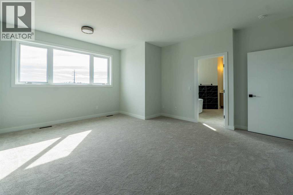 49 Lowden Close Property Photo 15