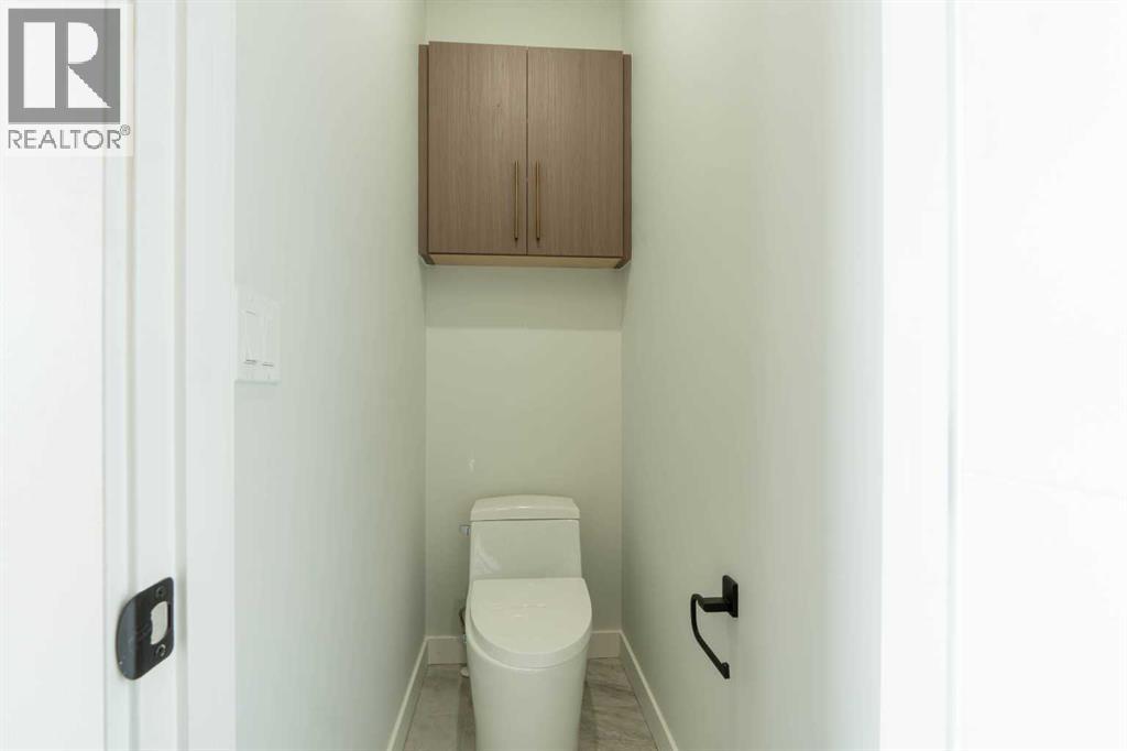 49 Lowden Close Property Photo 19
