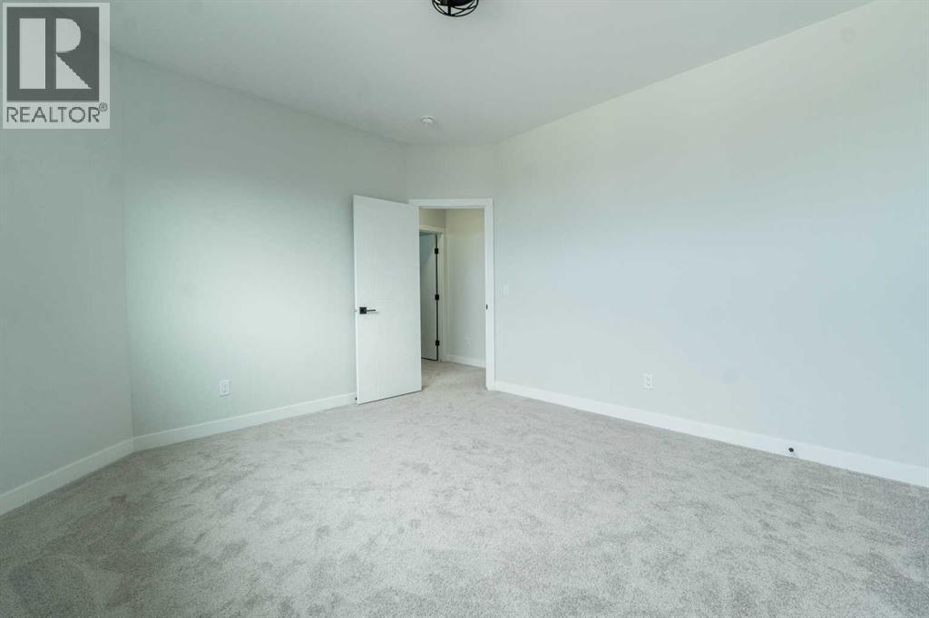 49 Lowden Close Property Photo 23