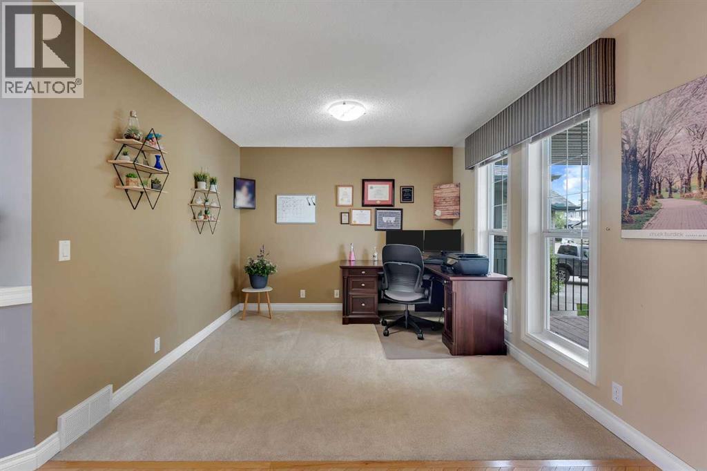 169 West Creek Boulevard Property Photo 7