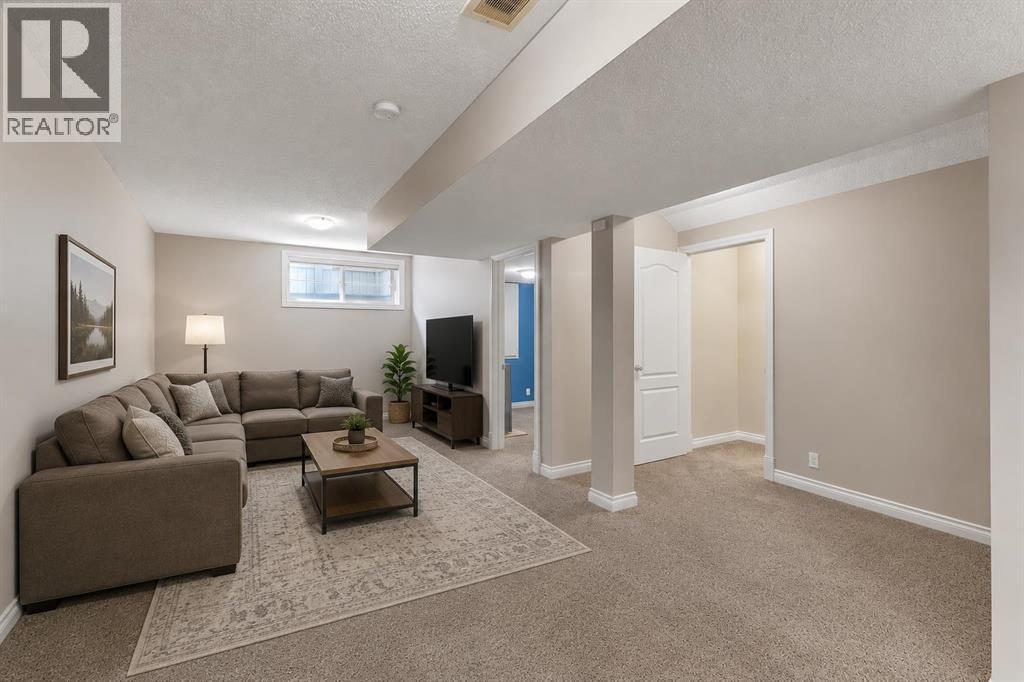 169 West Creek Boulevard Property Photo 33